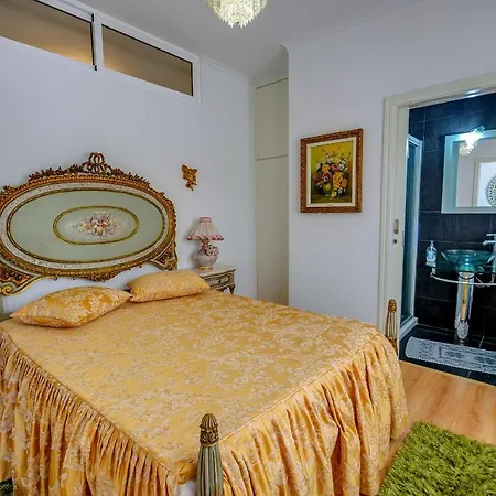 7 Saias * נאזרה