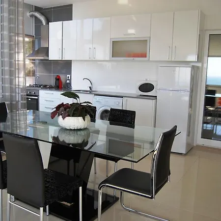 7 Saias * נאזרה